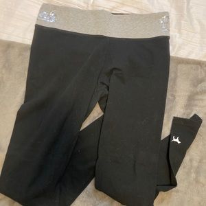 Victoria’s Secret PINK yoga leggings